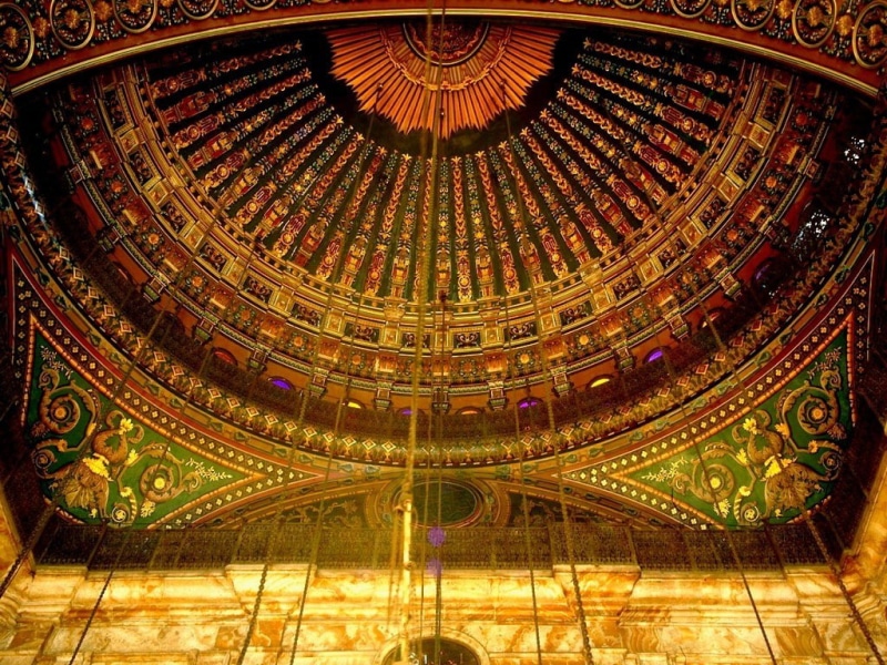 travel destinations, indoors, dome, low angle view, art and craft, ornate, architectural feature, belief, 480P, building, ceiling, religion, lighting equipment