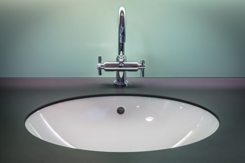 purity, 4K, bathroom, domestic room, indoors, copy space, close-up, vanity top, faucet, metal, hygiene, steel, modern, stainless steel, clean, simplicity