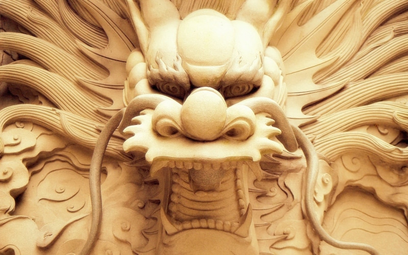 building, built structure, sculpture, bust, backgrounds, representation, architecture, carving - craft product, belief, full frame, carving, craft, pattern