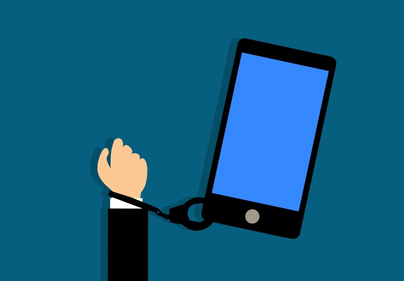 trouble, chatting, browsing, equipment, electrical equipment, arm, addicted, no people, lifestyle, media, handcuff, addiction, chained, mobile, smart phone