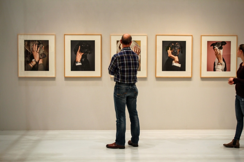 see, picture frame, color Image, 4K, full length, caucasian Ethnicity, males, adult, frame, human representation, paintings, one Person, mid adult, wall - Building Feature