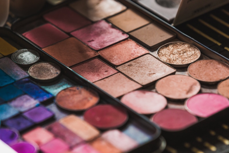 4K, high angle view, indoors, choice, Eyes, large group of objects, Cosmetics, palette, Beauty, body care and beauty, fashion, blushes, multi colored