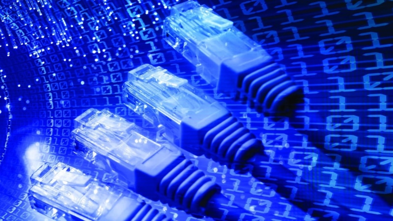 light, binary system, abstract, energy, computer cable, electric blue, optical fiber, selective focus, no people, data, close-up, flowing, product, wireless technology