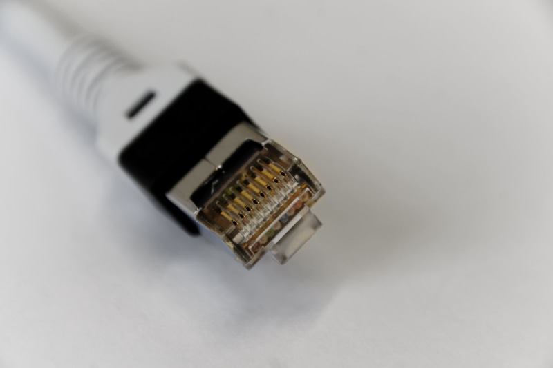 white background, no people, studio shot, computer equipment, black, network cables, lan, 2K, computer cable, close-up, data, data processing, connection
