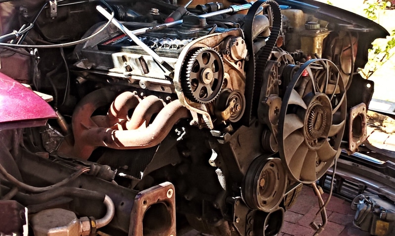 engine, motor, black, shopping, no people, extend, machine part, replace, abundance, transportation, auto, choice, screw, large group of objects, expansion