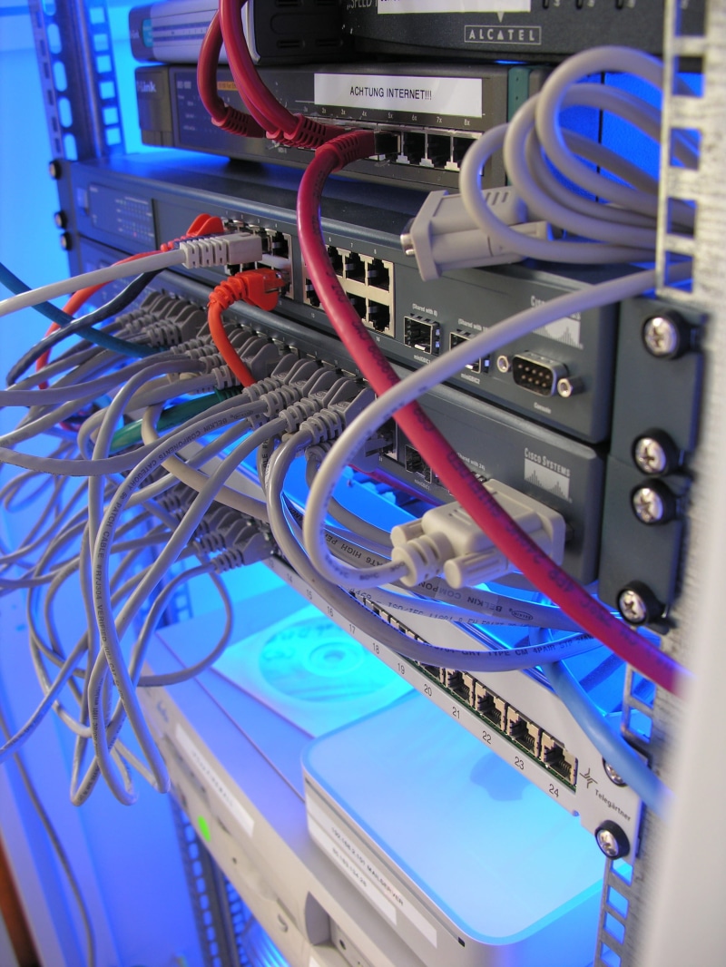wireless technology, cloud, internet, black, web, connections, www, blue, computer network, computer cable, connection, map, chip, complexity, data processing