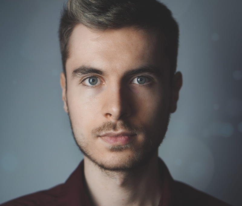 man, beautiful people, beard, gray background, person, 4K, indoors, looking at camera, men, wear, body part, young adult, guy, young men, face, facial hair