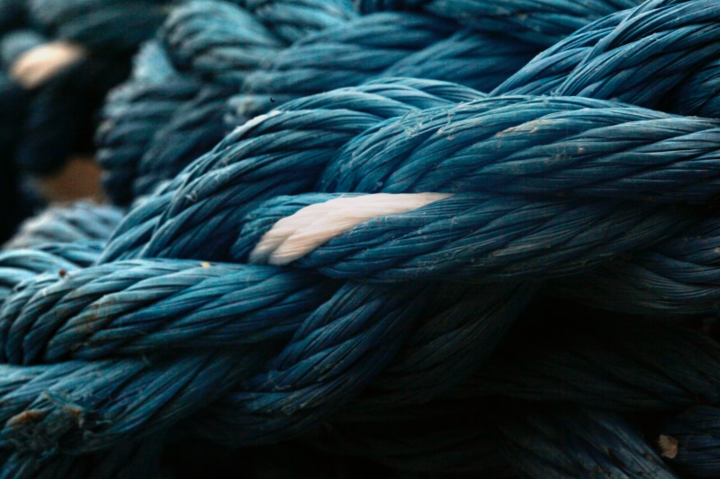 outdoors, 4K, complexity, pattern, macro, twisted, day, backgrounds, equipment, rope, connection, blue, close-up, stack, textile, spiral, textured, black