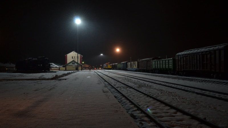 railroad, nature, transportation, horizontal surface, highway, 1080P, snow, built structure, cold temperature, rail, winter, facility, street, landscape