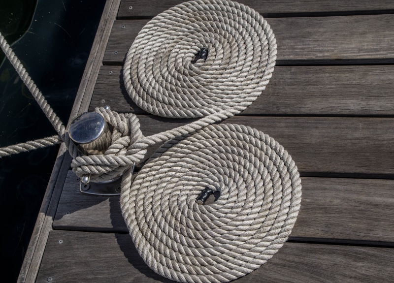 hat, node, strength, rolled up, rope, transportation, 5K, tied knot, day, high angle view, table, bridge, tied up, craft, outdoors, mode of transportation