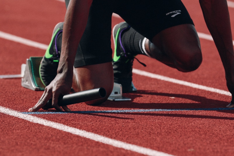 track starting block, shoes, relay, red, track and field event, man, colour, one person, starting, running, competitive sport, human body part, track event
