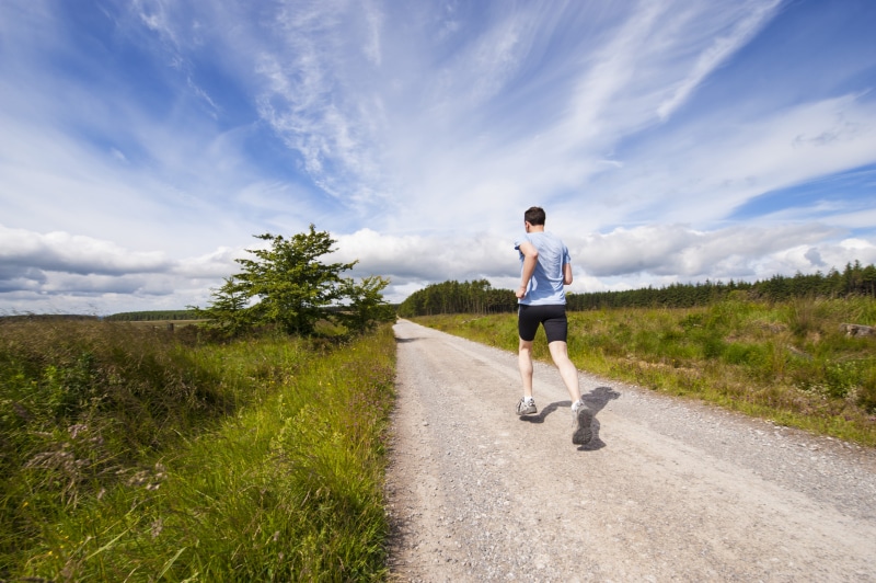 casual clothing, endurance, leisure activity, motion, near, sky, green, wellbeing, action, sports Training, marathon, lifestyles, man, females, road, nature