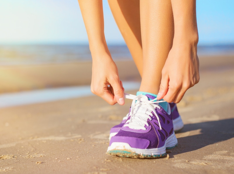 sportswear, land, day, 4K, water, outdoors, hand, healthy lifestyle, human limb, person, lifestyles, human leg, beach, shoe, training, Sports, body part