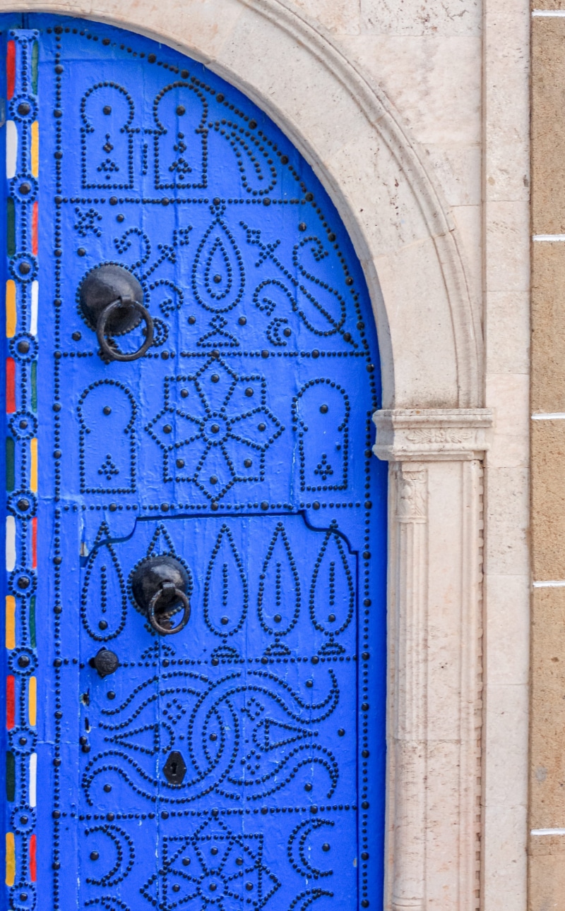 blue, stone, bleu, piedra, tradicional, number, tunisie, built structure, accuracy, arcade, clock, old, day, rock, indoors, azul, instrument of measurement