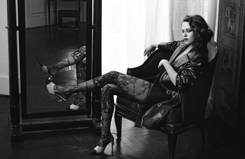 monochrome, domestic, women, lifestyles, legs crossed, mirror, young adult, vertebrate, one person, reflection, high heels, leisure activity, brunette