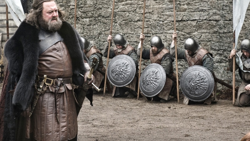 building exterior, 1080P, traditional clothing, wall, history, Game of Thrones, the past, wall - building feature, men, standing, front view, day, Robert Baratheon