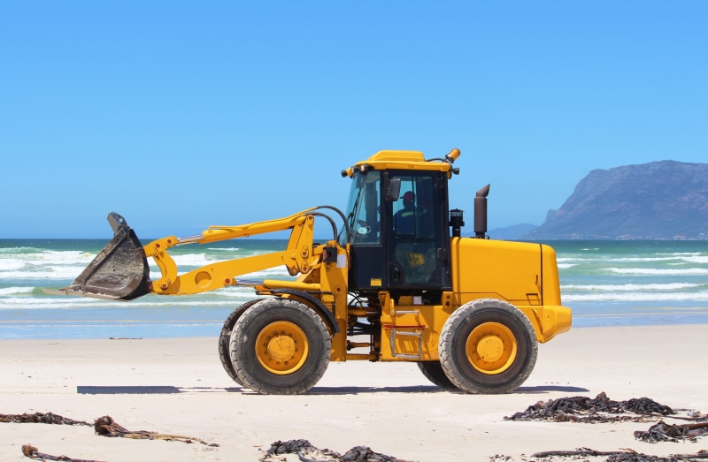 black, earth mover, outdoors, excavator, sunlight, sandy, nature, ocean, construction machine, 4K, industry, construction machinery, yellow, construction vehicle