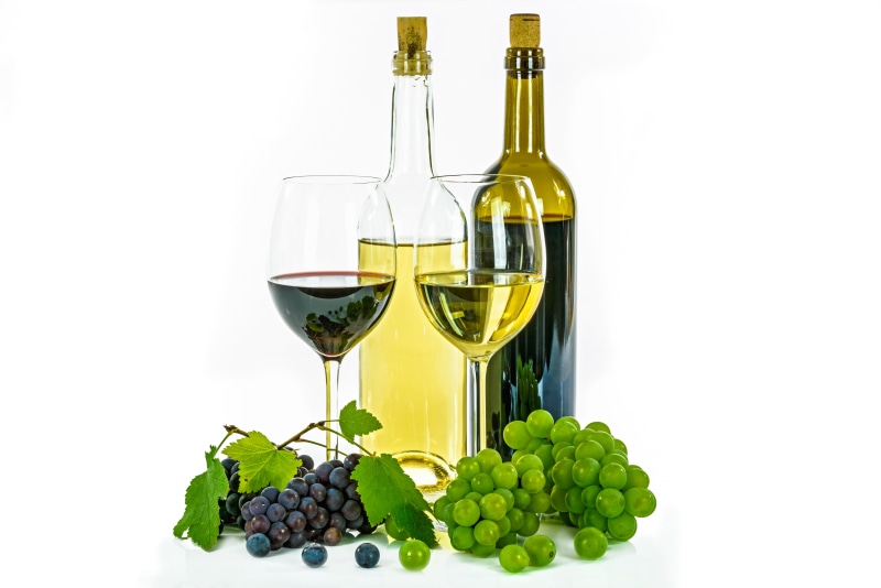food, 5K, merlot, fresh, grape, white wine, plants, white background, glass, winetasting, alcohol, refreshment, celebrate the, drinks, freshness, yellow