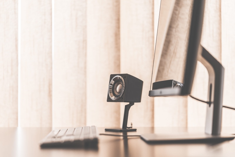 setups, minimalism, connection, pc, computer, computer Keyboard, absence, Setup, desk, Speaker, room for text, no People, selective focus, indoors, wireless technology