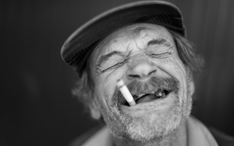 portrait, leisure activity, one person, headshot, adult, human face, senior men, men, old people, facial hair, wrinkled, 1080P, smoking, real people, clothing