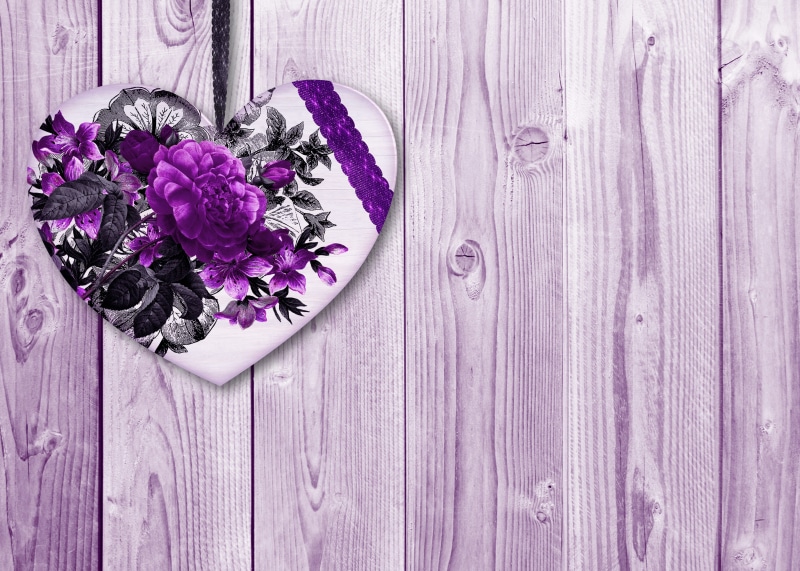 romance, copy space, wood - material, table, noble, high angle view, pattern, background, nostalgic, postcard, greeting, plant, chic, directly above, sweet