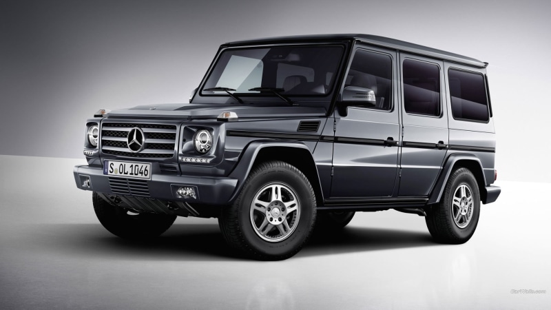 wheel, car, tire, gray background, motor vehicle, silver colored, mercedes, studio shot, Mercedes G-Class, single object, mode of transportation, 1080P