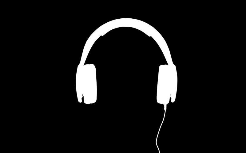 lighting equipment, illuminated, white color, headphones, shape, communication, light bulb, 720P, glowing, connection, studio shot, illustration, minimalism