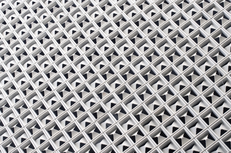5K, silver colored, repetition, net, facade, plate, abstract, architecture, triangle, metal grate, design, close-up, bed, gray, building, day, element