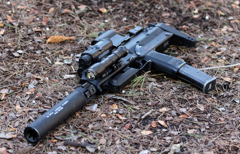 black, land, rifle, the gun, high angle view, military, outdoors, bullet, communication, submachine, aggression, MP7A1 TM, machine gun, target shooting