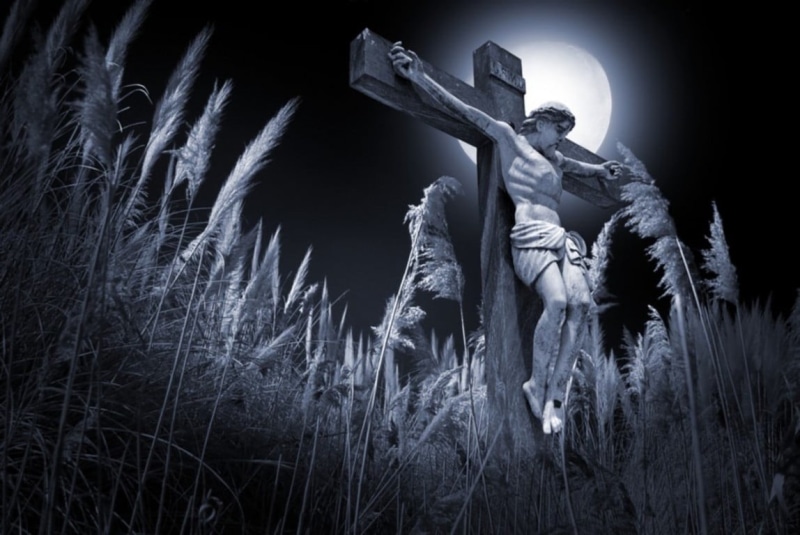 480P, christ, land, standing, Lord Jesus, God, representation, male likeness, night, blessed, grass, light - natural phenomenon, three quarter length