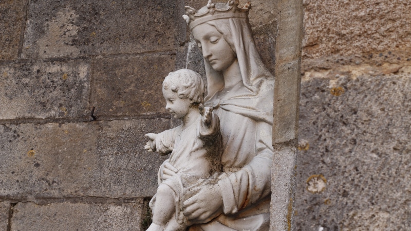 female likeness, wall - building feature, mary, religion, faith, the past, history, architecture, angel, statue, christ, figure, belief, male likeness