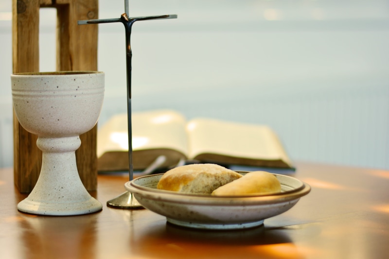 jesus christ, freshness, bread, indoors, breakfast, ceramic, jesus, snack, wellbeing, glass, domestic room, meditation, close-up, the bread and wine, focus on foreground