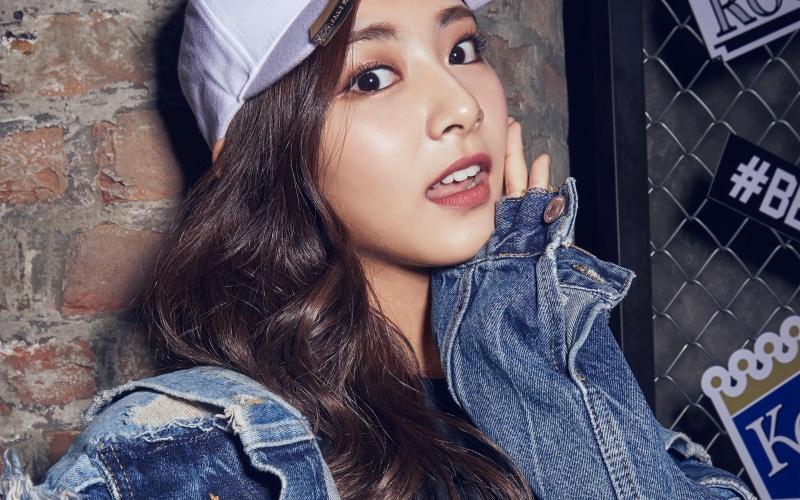 4K, hairstyle, casual clothing, tzuyu, cute, one person, adult, leisure activity, twice, girl, beautiful woman, denim, front view, young adult, portrait
