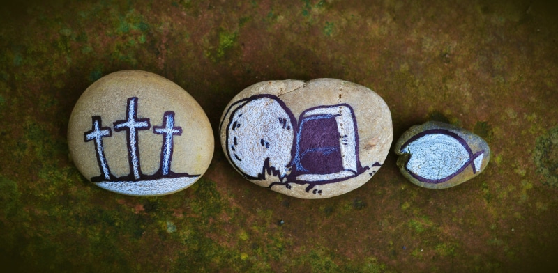 creativity, metal, solid, communication, symbol, 5K, passion, shoe, christian symbols, crucifixion, stones, resurrection, outdoors, vignette, christian