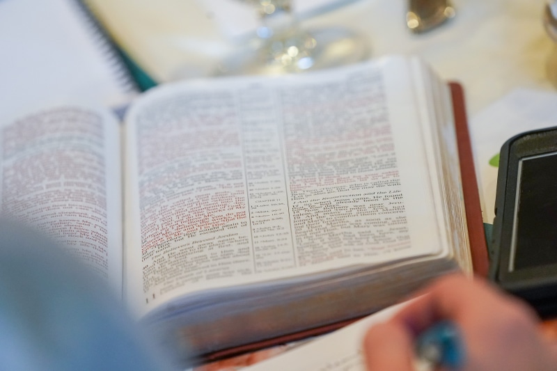 read, paper, god, holding, close-up, church, worship, human hand, indoors, education, activity, reading, selective focus, jesus, text, communication, study