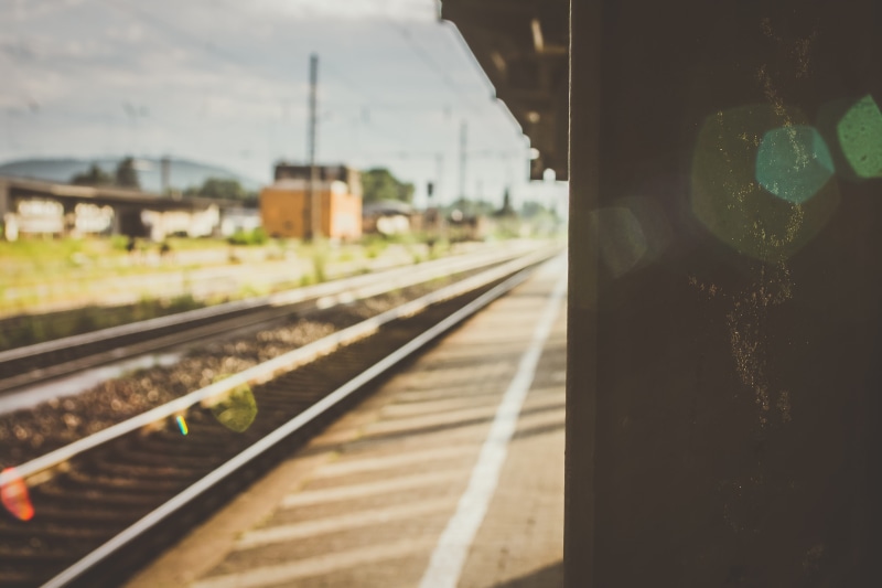 transportation, train - vehicle, metal, train station, len, reflection, 5K, no people, public transportation, glass - material, sun, railway, focu, railroad station