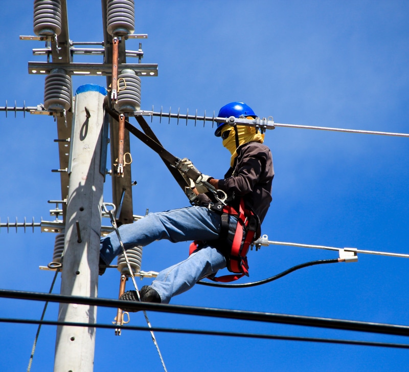 risk, pole, climbing, cable, blue, telephone pole, utility pole, boquete, working, workers, human, daytime, outdoors, clear sky, low angle view, person
