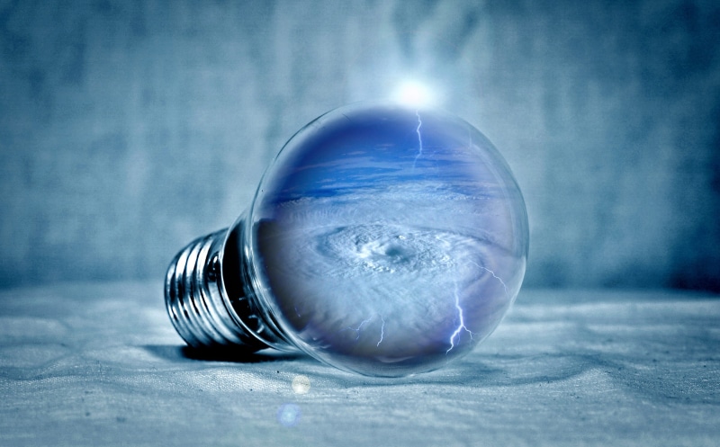 crystal ball, flashes, tornado, copy space, glass - material, indoors, bulbs, electric light, bulb, pear, selva marine, electricity, light, d, colored background