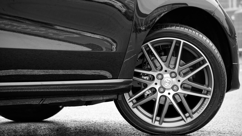 silver, shiny, photography, retro styled, metal, speeding, circle, road, day, wheel, alloy wheel, fast, technology, headlight, motor, alloy, automotive