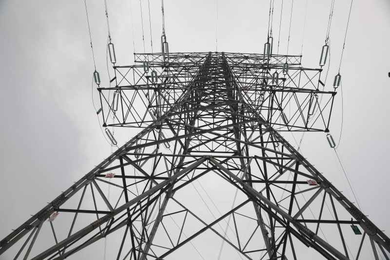 low, electricity transmission, outdoors, global communications, power, transmission tower, clear sky, girder, electricity pylon, power supply, fuel and power generation