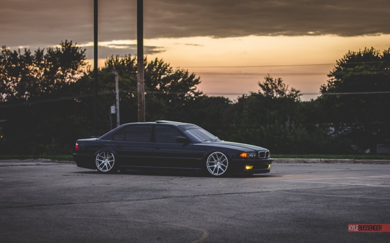 5K, architecture, cloud - sky, plant, wheel, sport, nature, car, stationary, no People, mode of transportation, travel, land Vehicle, classic, driving