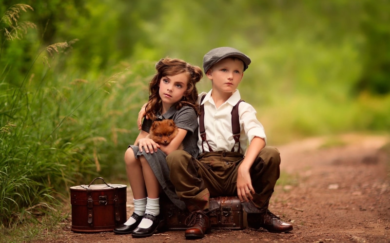 2K, Dog, Suitcases, Boy, Cute, Girl, Child, Waiting