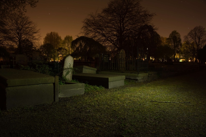 graveyard, graves, tombstones, death, sullen, dark, gravestones, horror, funeral, 4K, dead, spooky, halloween, night, cemetery, burial