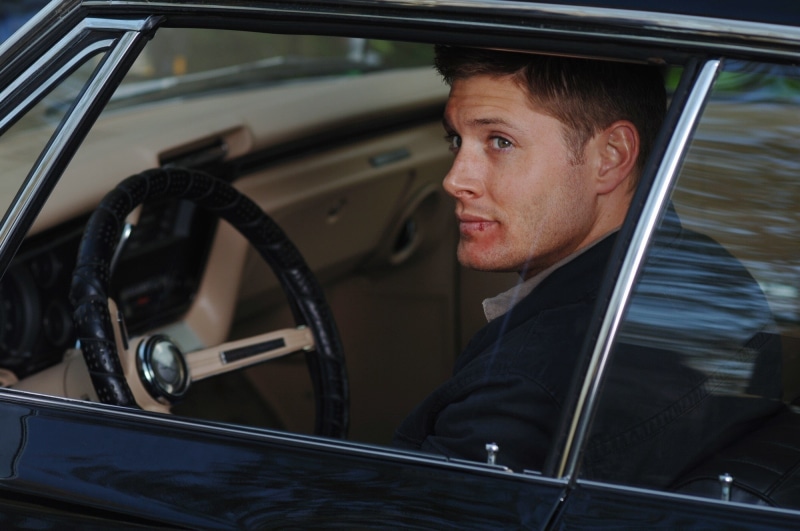 window, business, car, Jensen ackles, mode of transportation, windshield, travel, Dean winchester, land vehicle, Supernatural, one person, males, transportation