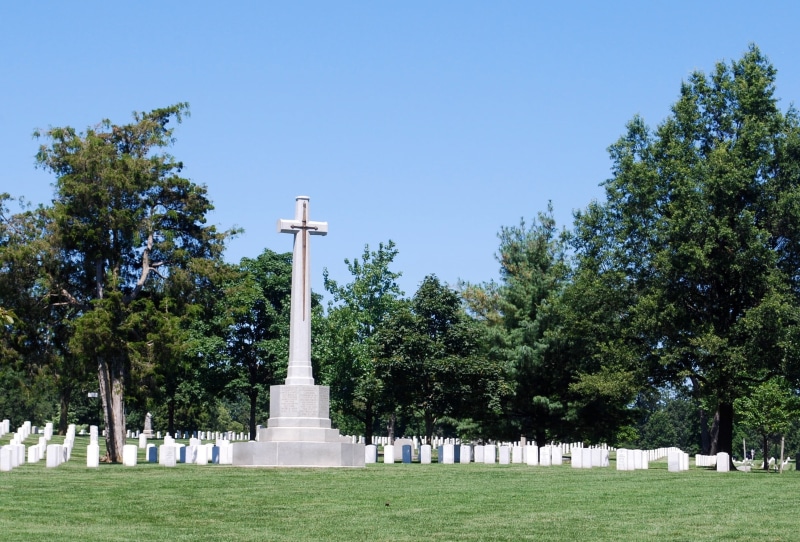 christian, graveyard, nature, day, arlington, death, sadness, respect, military, tree, stone, grave, tombstone, virginia, monument, cemetery, grass, no people