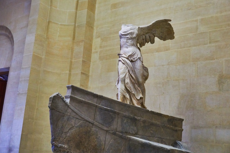marble, figure, craft, museum, history, louvre, building exterior, places of interest, statue, built structure, tourism, antiquity, architecture, travel destinations