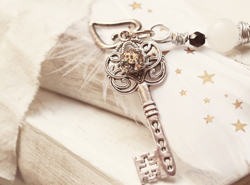 pearl, day, shape, art and craft, high angle view, celebration, silver colored, romantic, close-up, jewelry, friendship, deco, luxury, wood - material