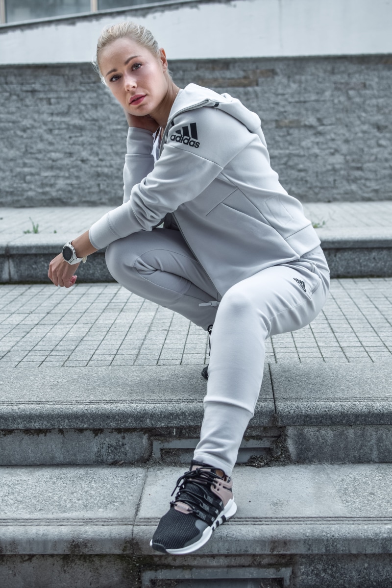 grey, shoe, photographer, clothing, leisure activity, portrait, real people, girl, person, woman, hoodie, lifestyles, human, full length, one person, young women