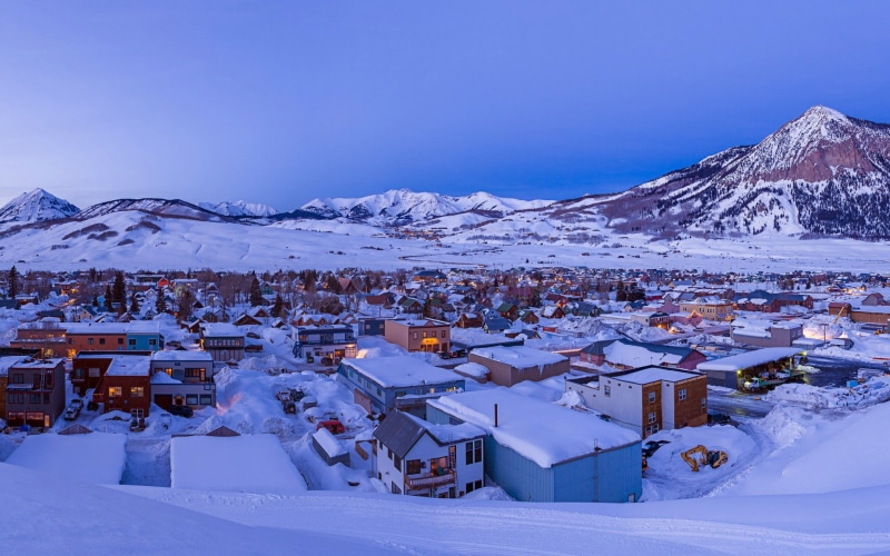 city, windows, cold temperature, crested, snowcapped mountain, beauty in nature, residential district, environment, village, mountain, hd, house