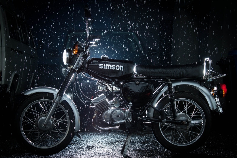 night, no people, parking, motor vehicle, east, 4K, simson s51, land vehicle, single object, retro styled, chrome, drop, wet, outdoors, wheel, transportation
